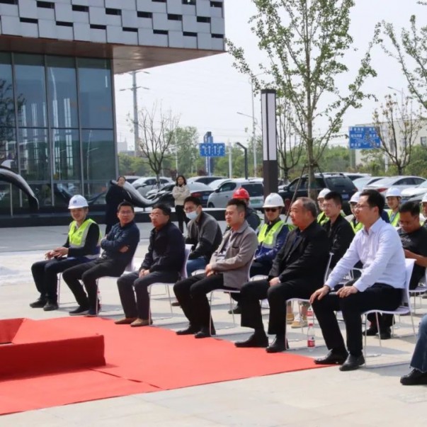 歐西盾防水熱烈祝賀洪澤中電光谷雙創辦公樓封頂大吉！